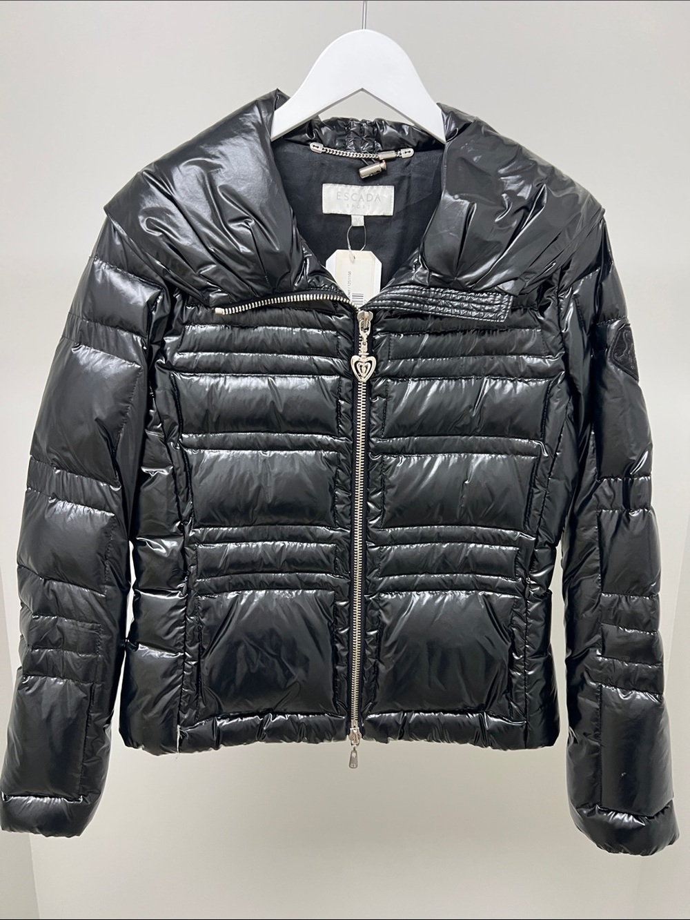 Escada Shiny Black Quilted Puffer Jacket with Heart Zip